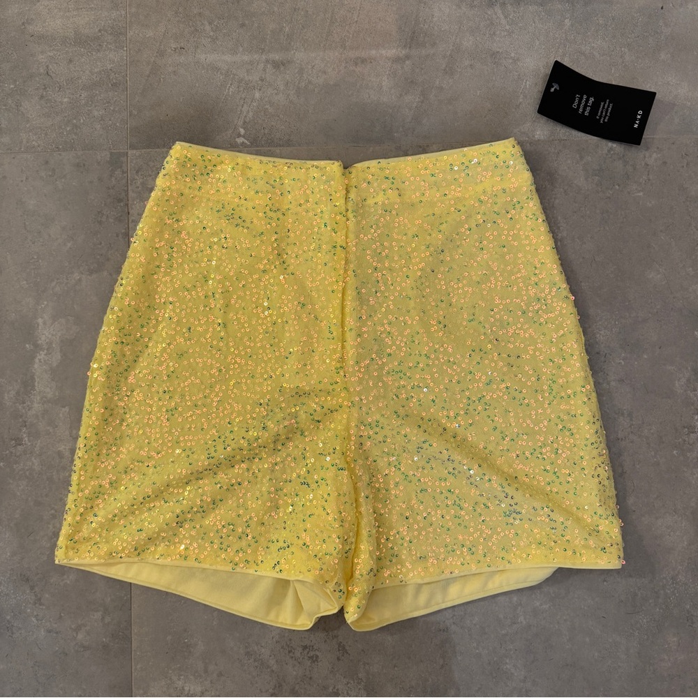 NWT! NA-KD Yellow Sequin Women's Shorts | EU 34 - Picture 4 of 7